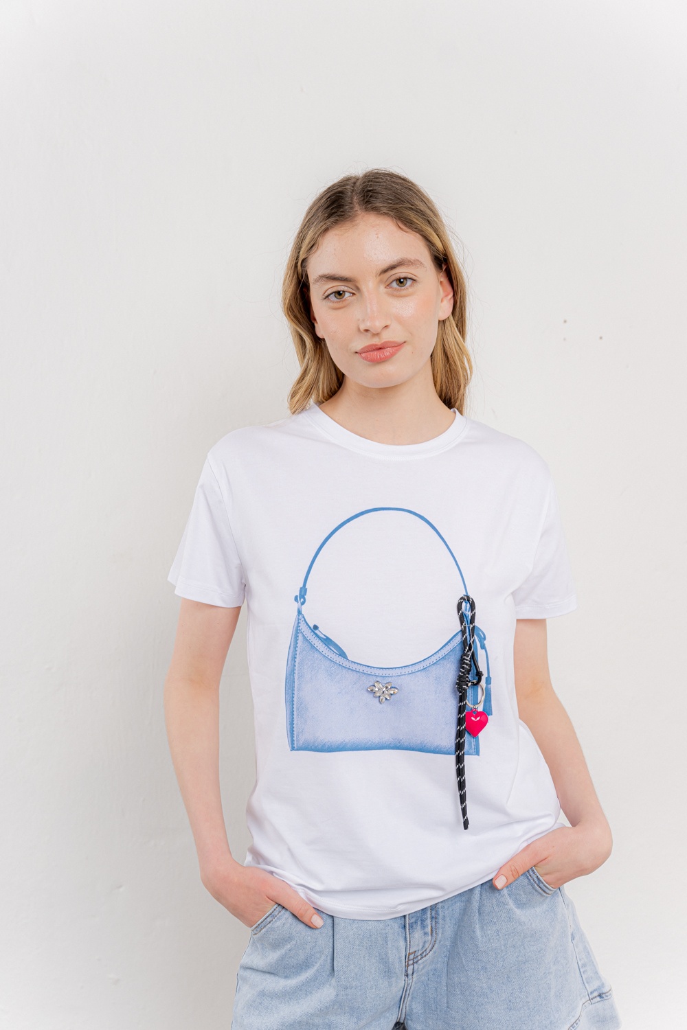 REMERA POP