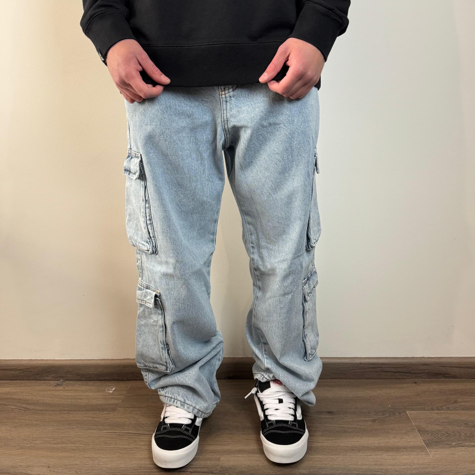 Jean cargo doble bolsillo