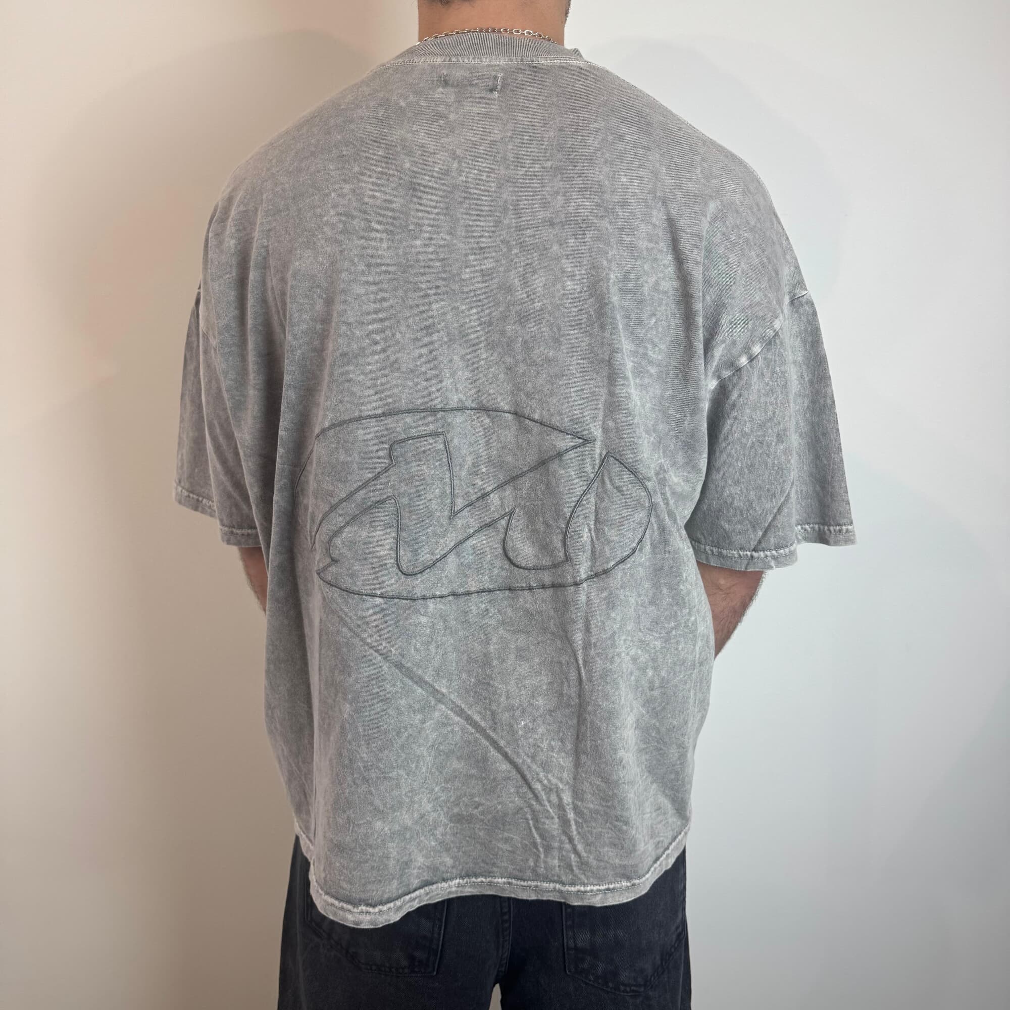 Remera boxo snow oval