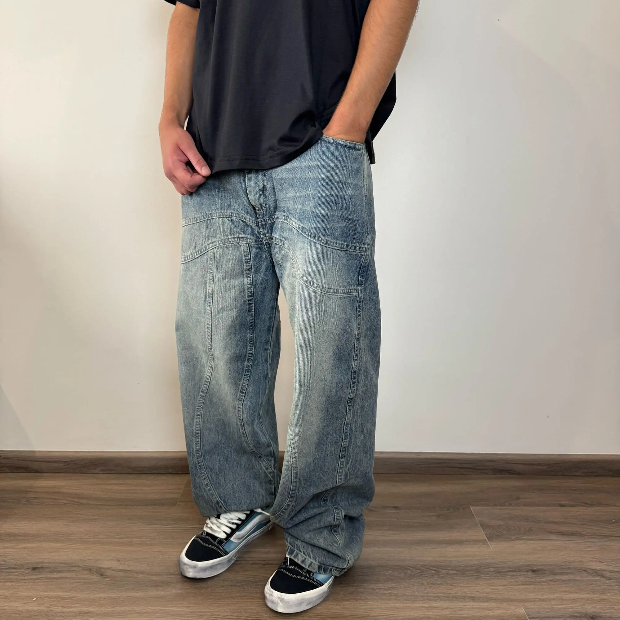 Super baggy denim