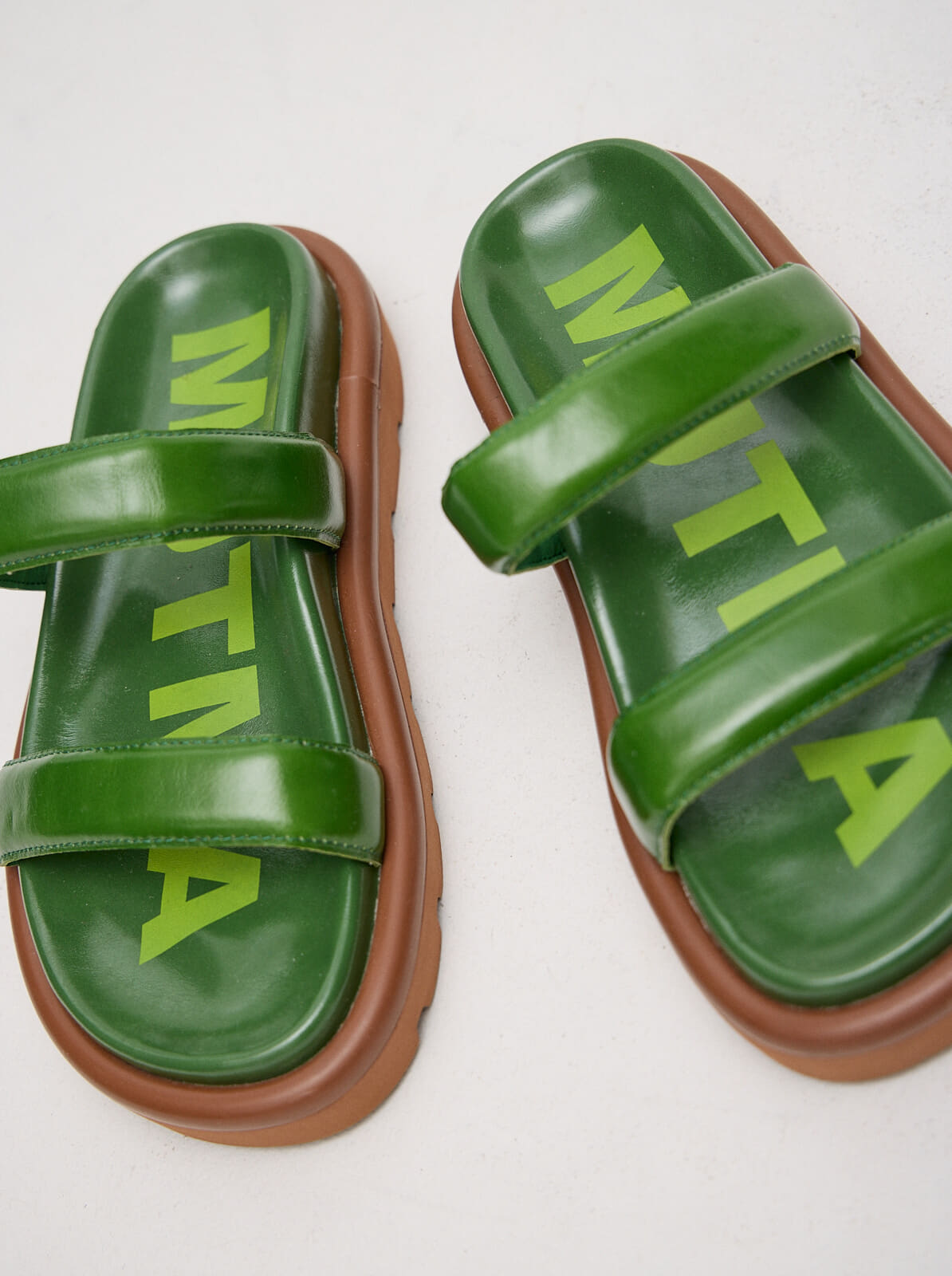 sandalias caraca
