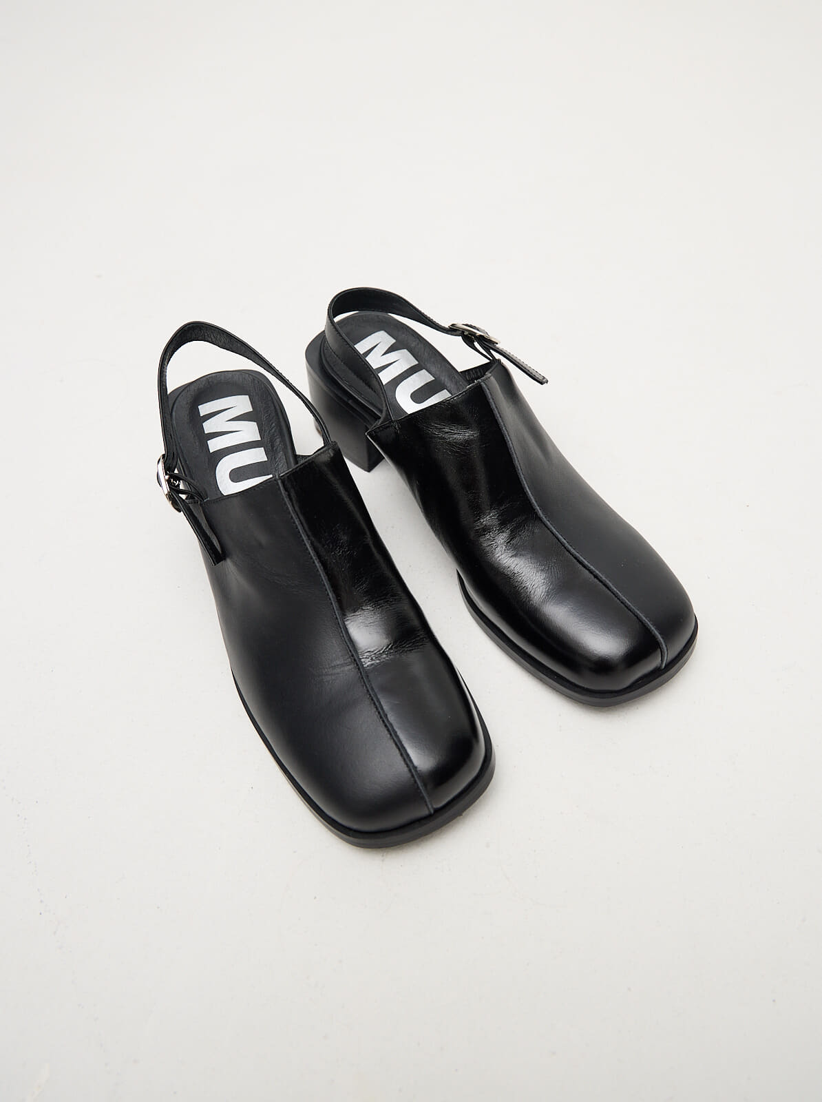 mocasines natus