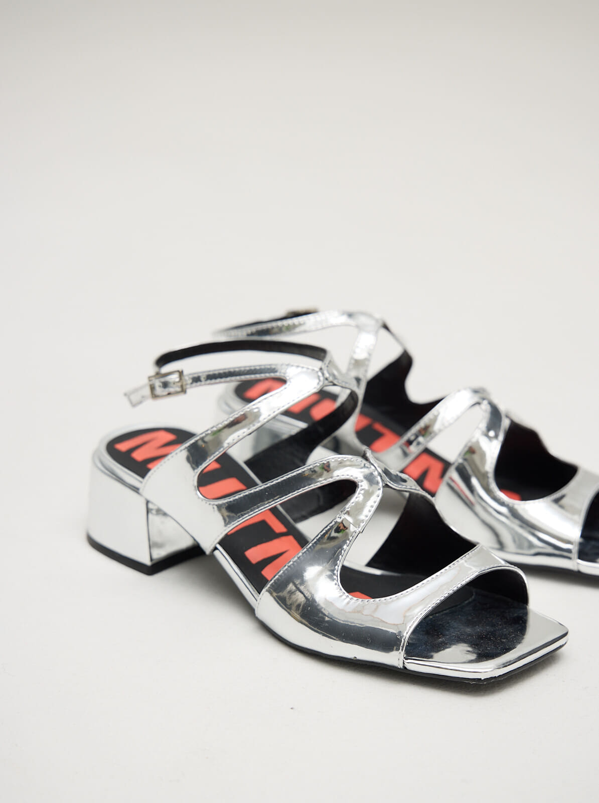 sandalias sando