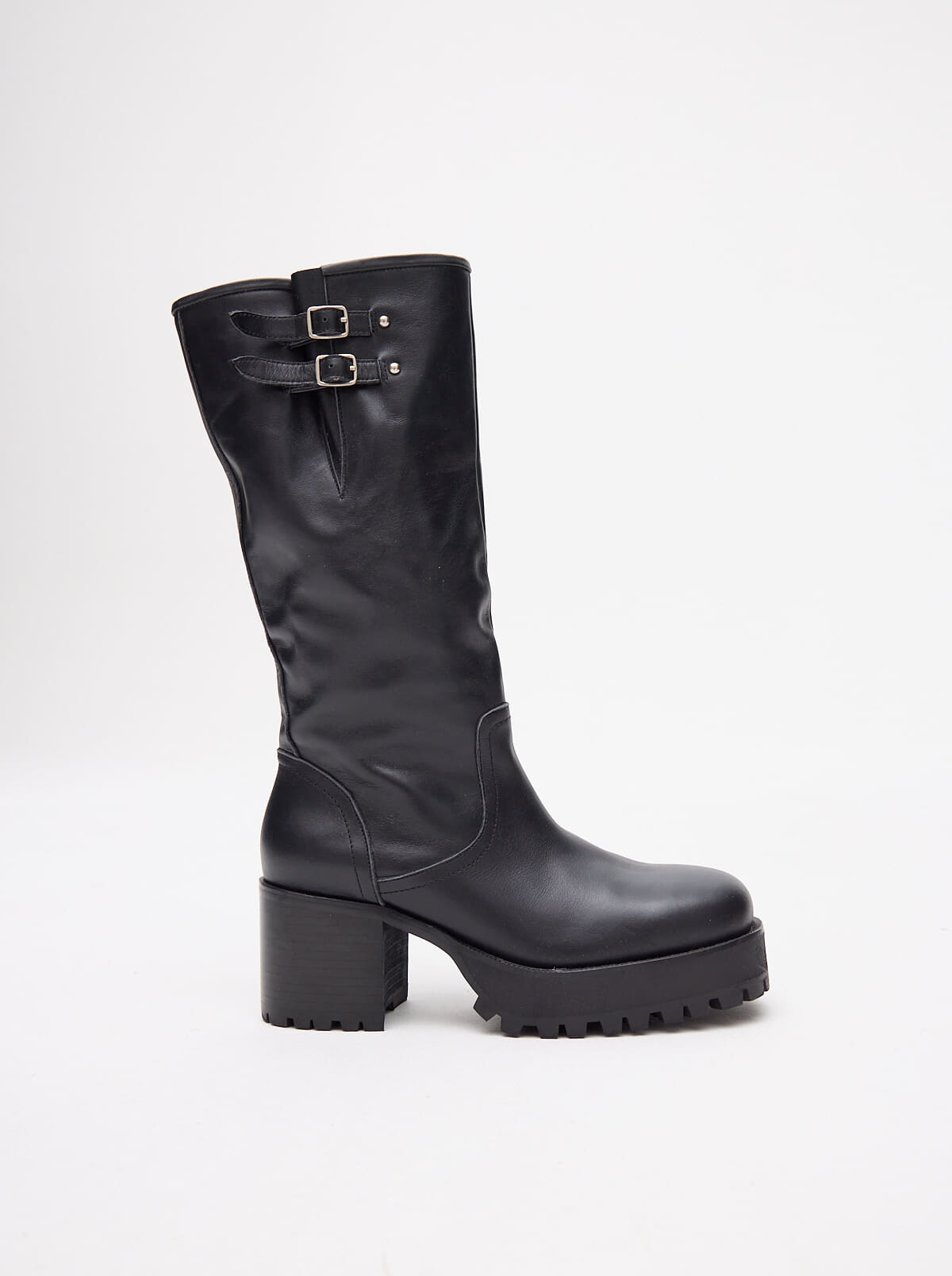 bota magus